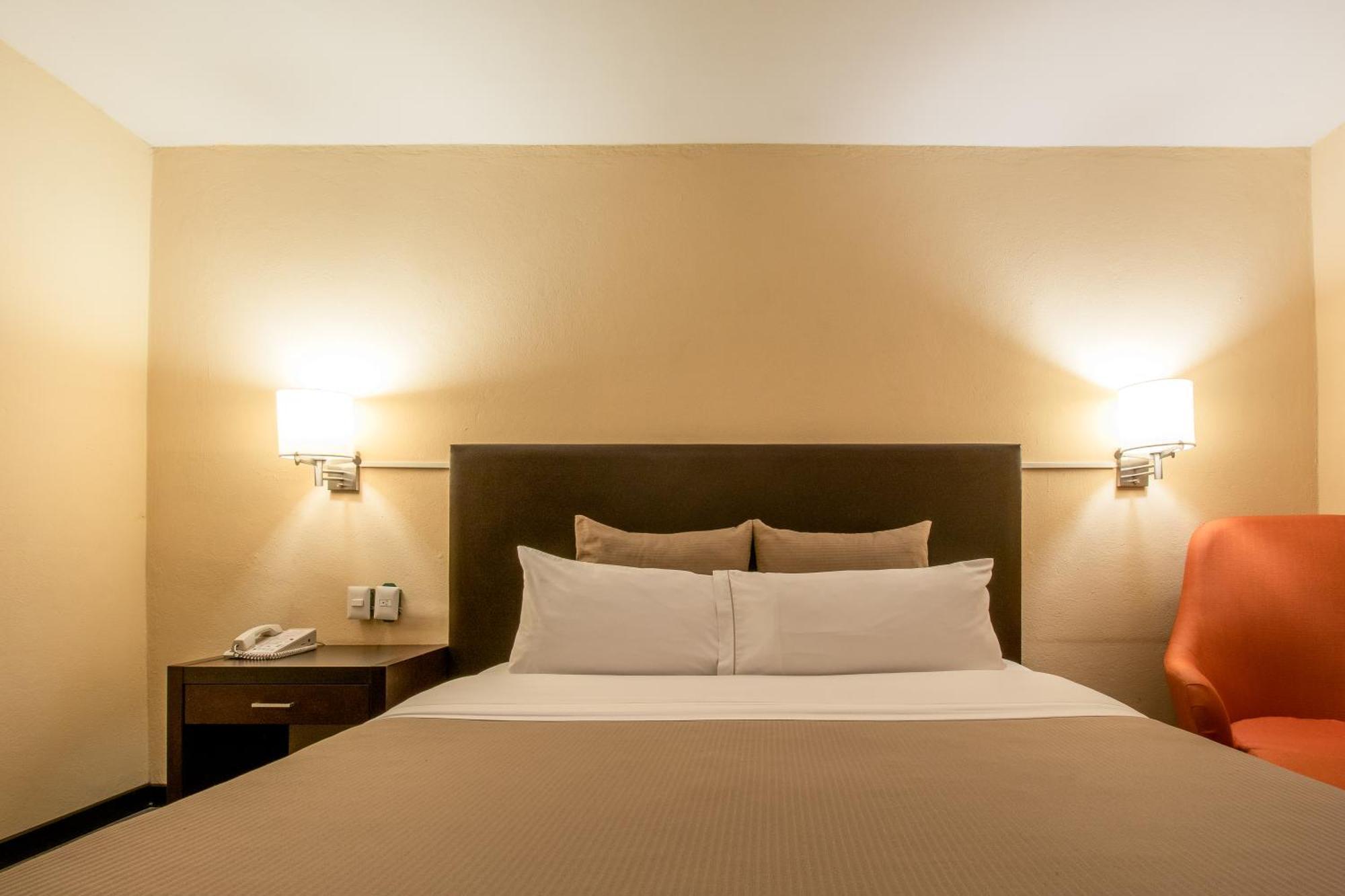 Hotel Rocaval San Cristóbal de Las Casas 외부 사진